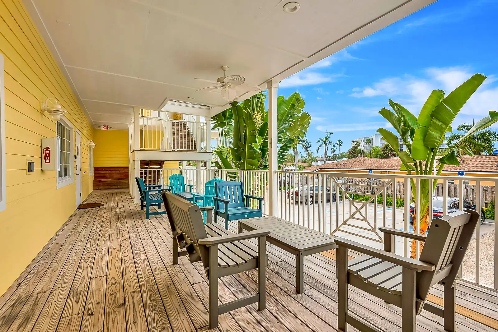 2BR Beach Club – Heated Pool, Hot Tub & Beach