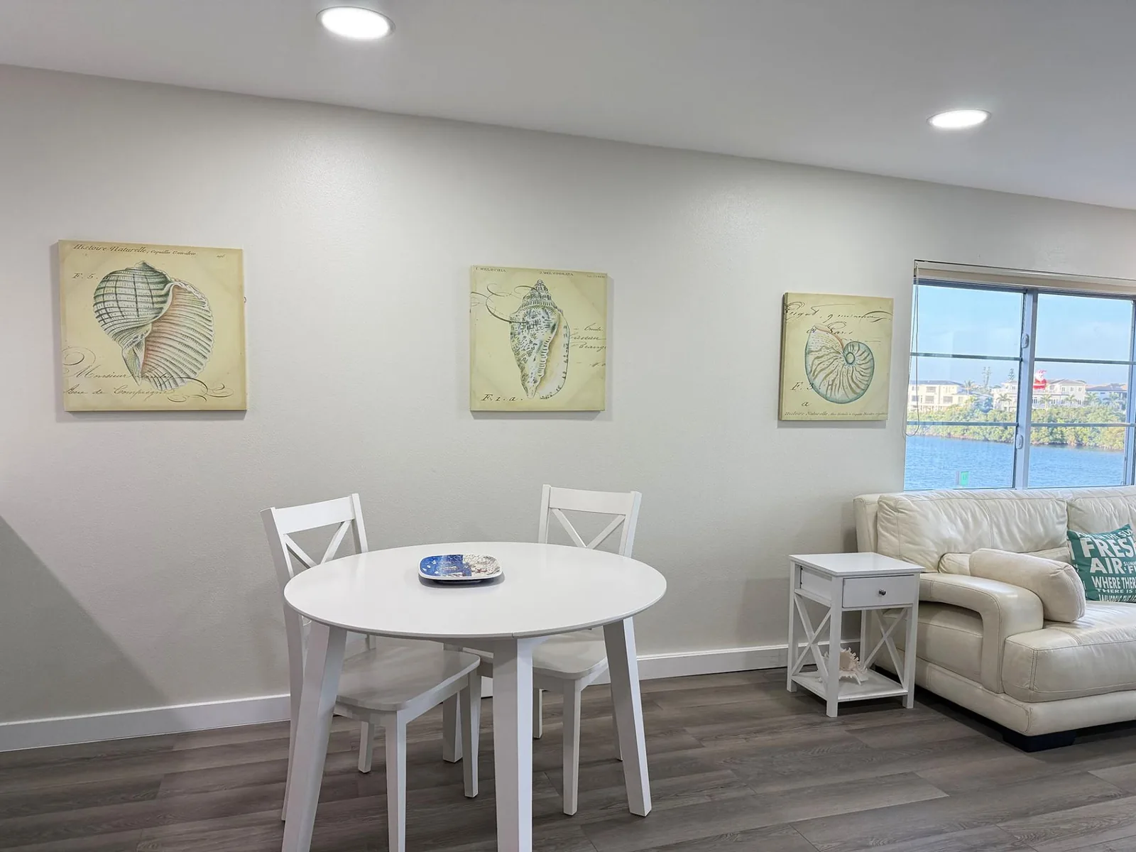 Siesta Harbor 2BR – 55+ Pool, Hot Tub & Beach
