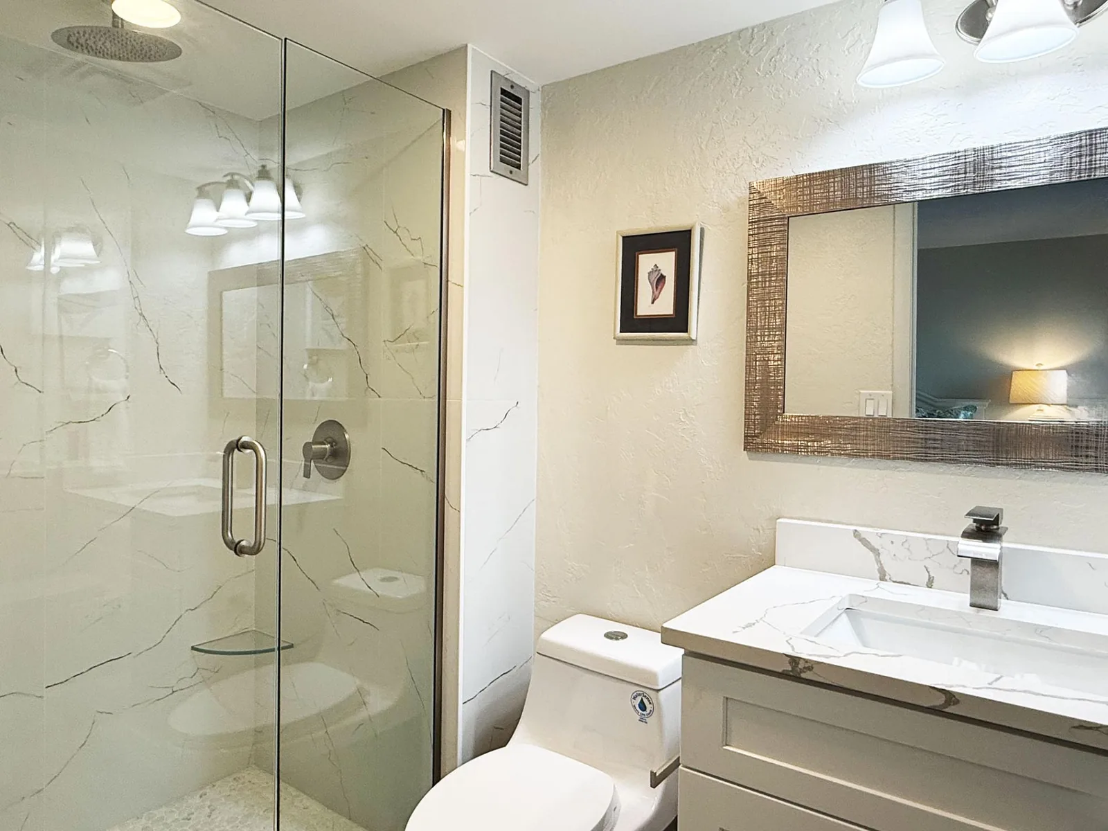 Siesta Harbor 2BR – 55+ Pool, Hot Tub & Beach
