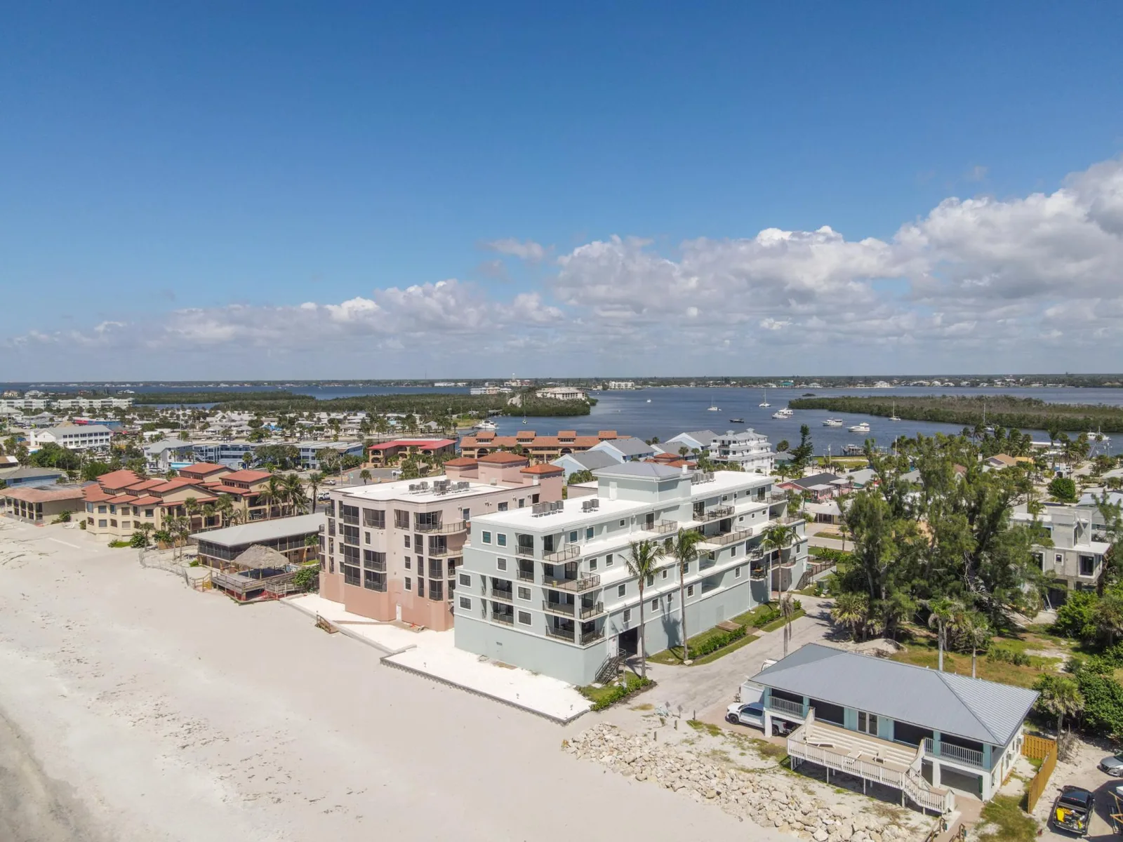 The Palms – 3BR Gulffront, Sand & Sunsets