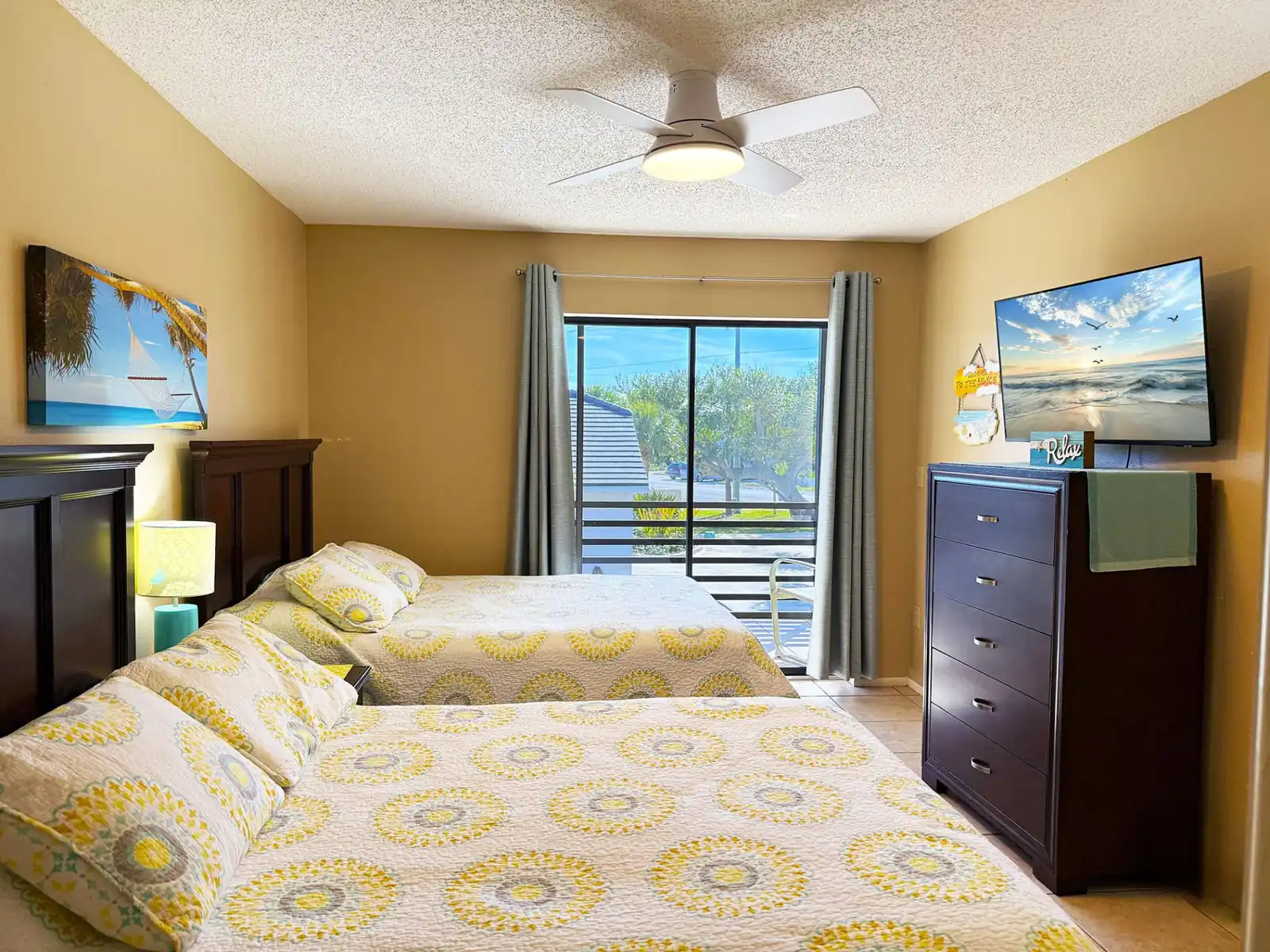 2BR Condo at Fantasy Island – Pool, Beach , Bikes