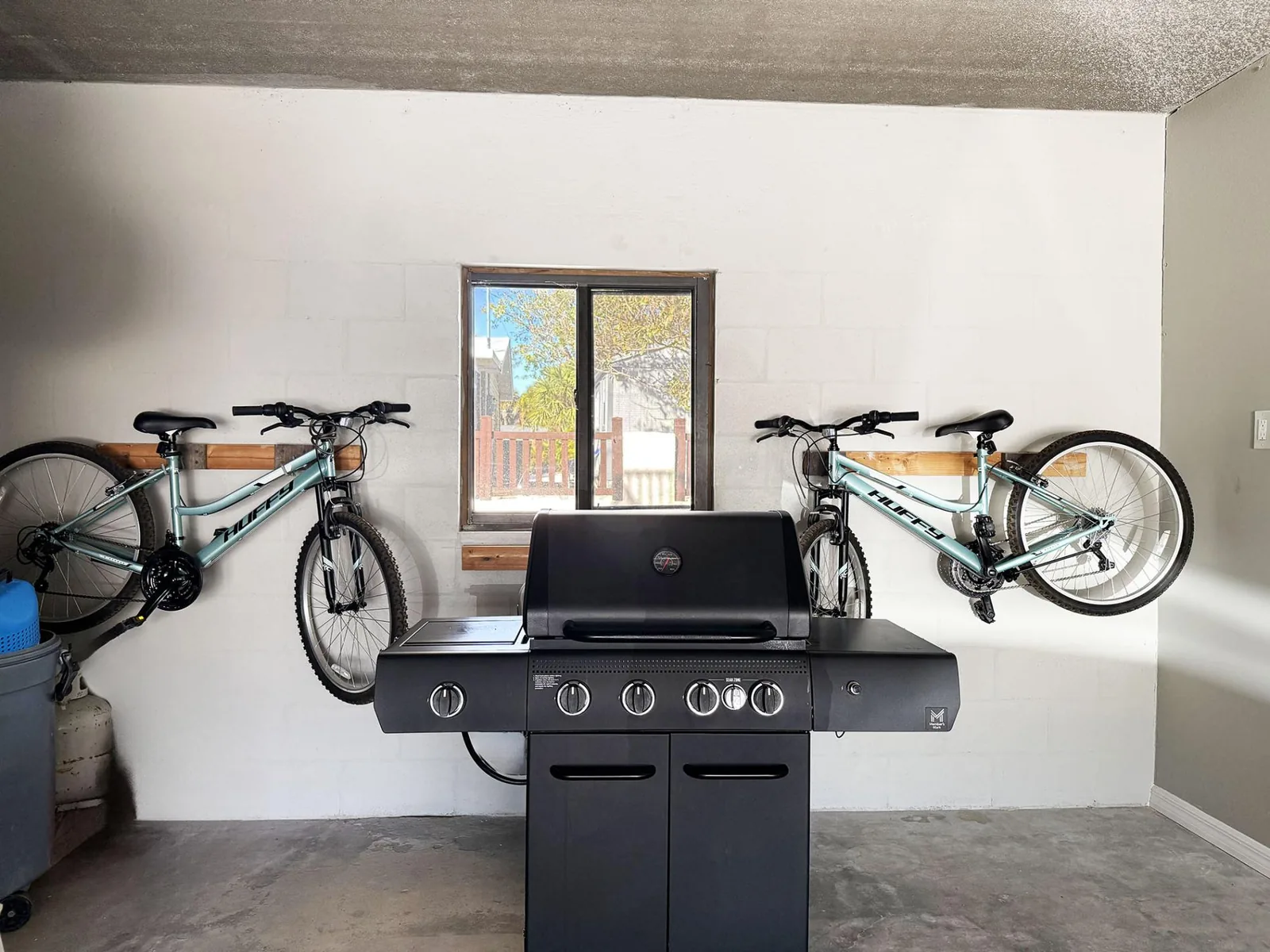 2BR Condo at Fantasy Island – Pool, Beach , Bikes