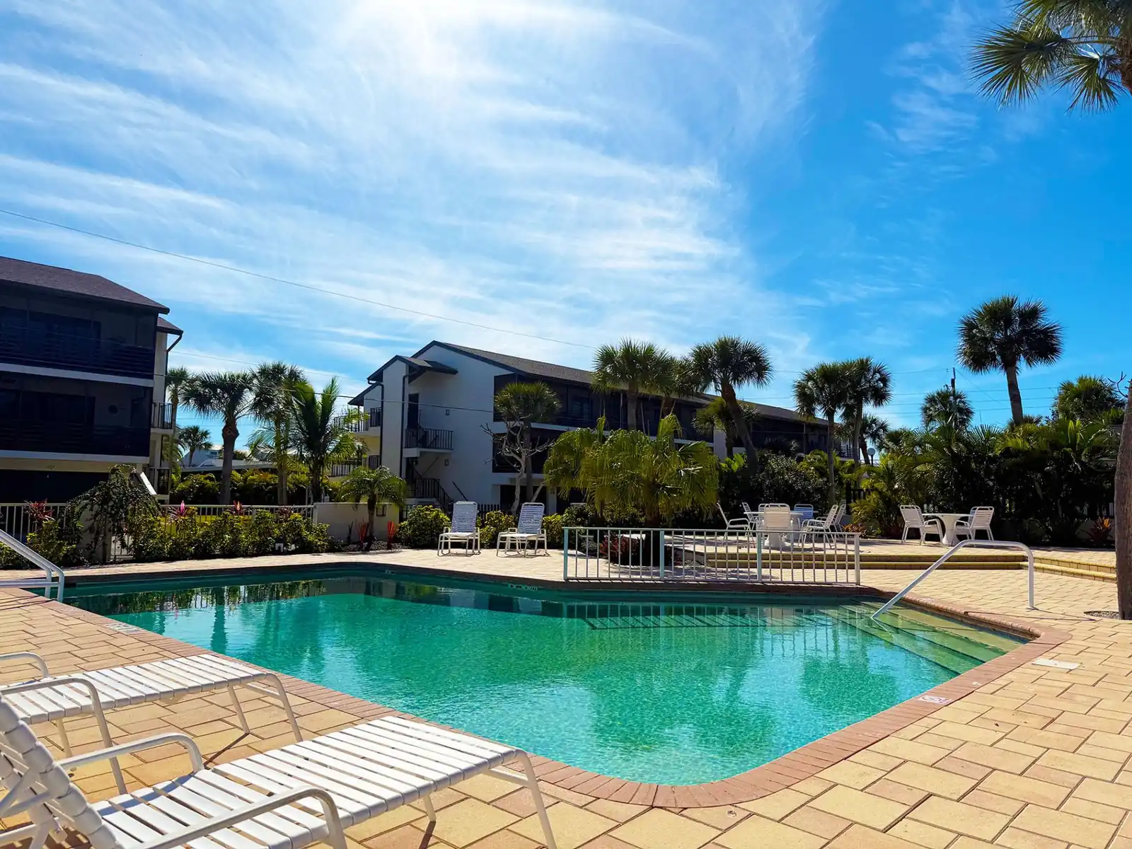 2BR Condo at Fantasy Island – Pool, Beach , Bikes