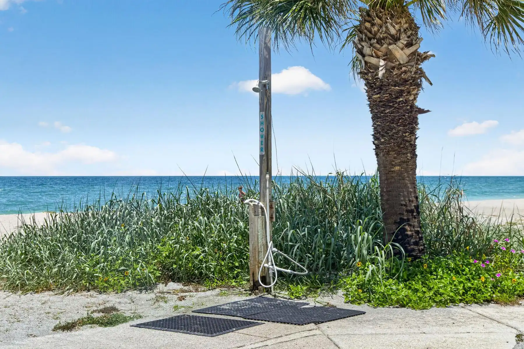 LOCATION!Lovely Venice Villa 2 min walk to beach