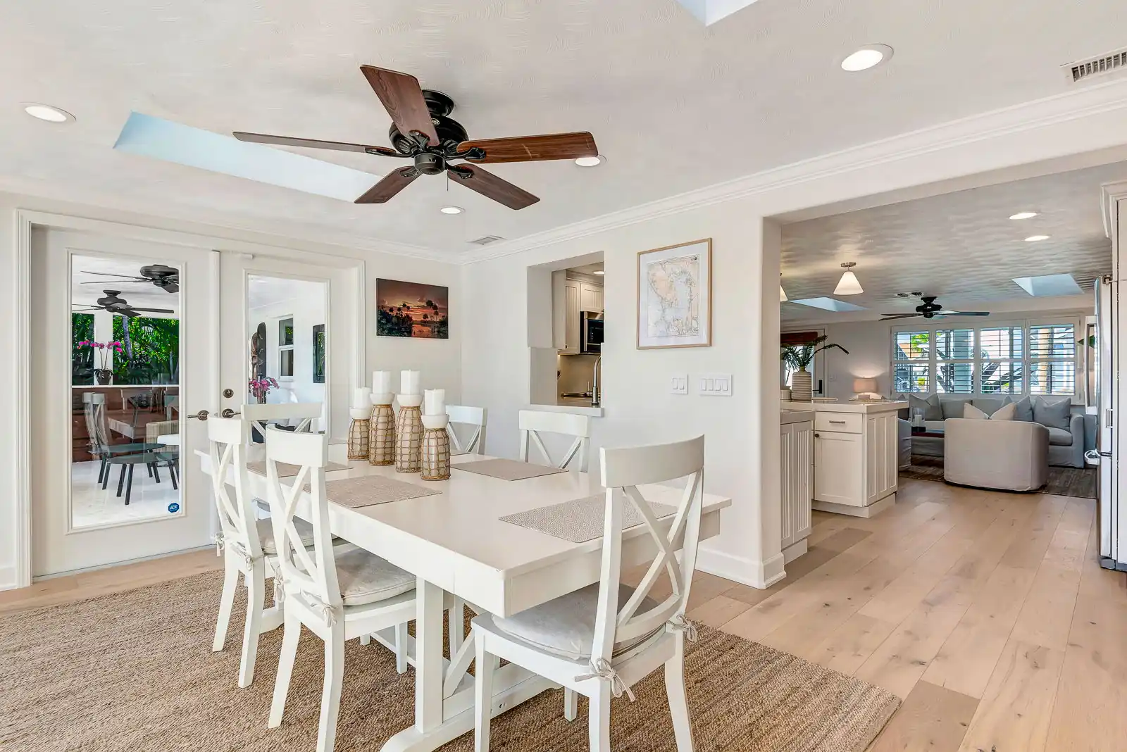 Canal-Front 3BR – Pool, Hot Tub & Boat Access