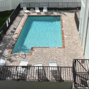 The Palms – 3BR Condo with Balcony & Pool