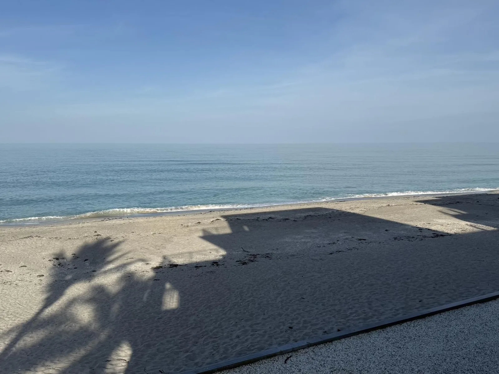 The Palms – 3BR Condo with Balcony & Pool