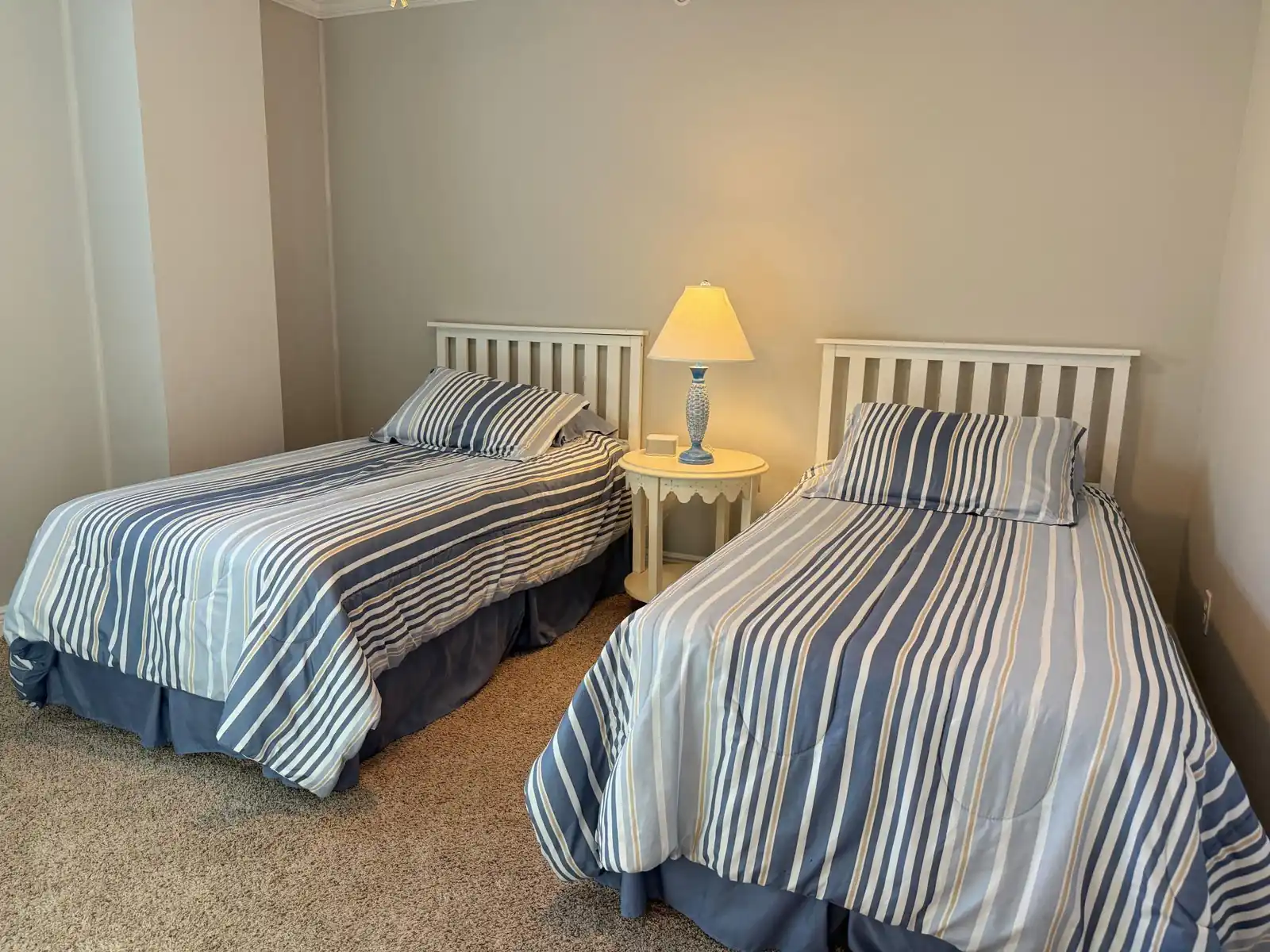The Palms – 3BR Condo with Balcony & Pool