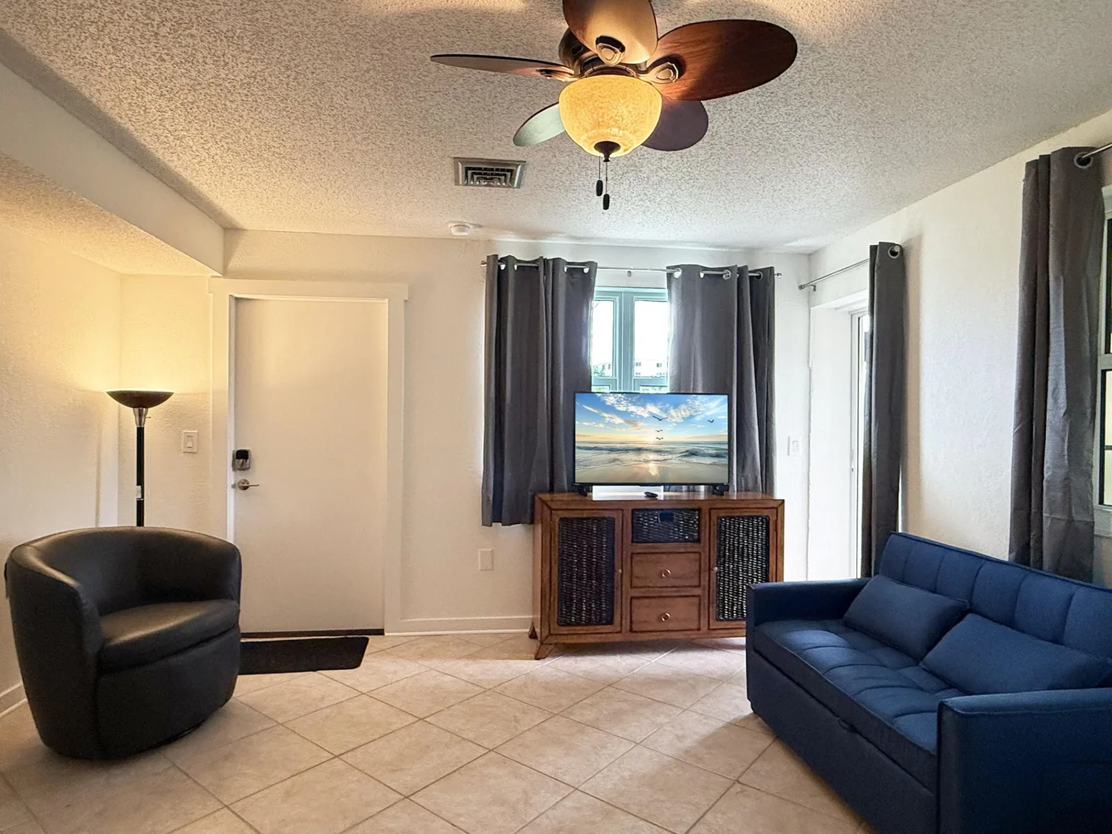 Venice Villas Combo – Sleeps 5 Poolside