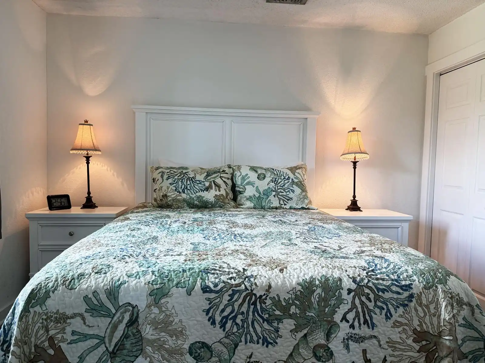 Venice Villas Combo – Sleeps 5 Poolside
