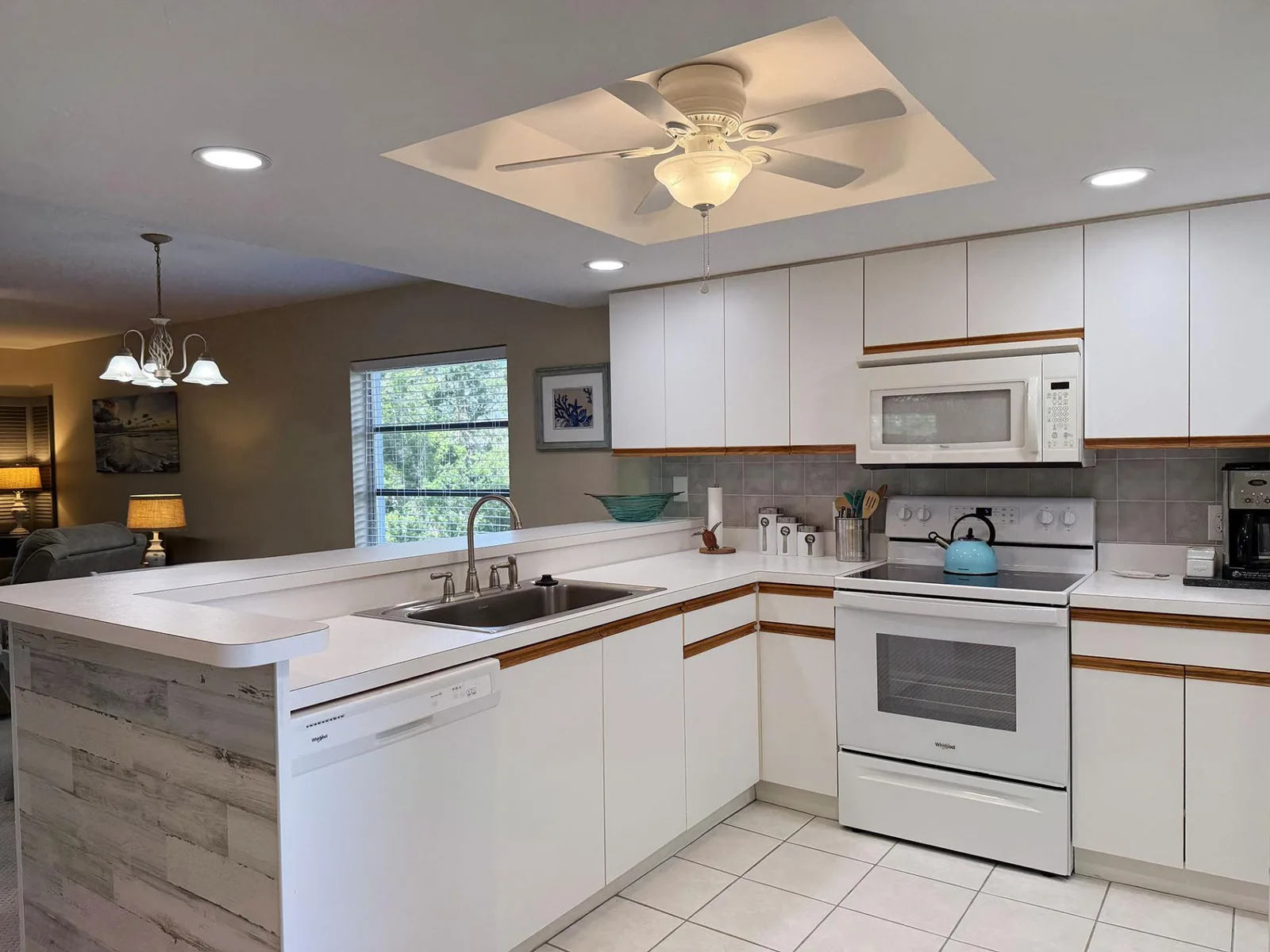 2BR Fiddler’s Green – Pool, Tennis & Shuffleboard