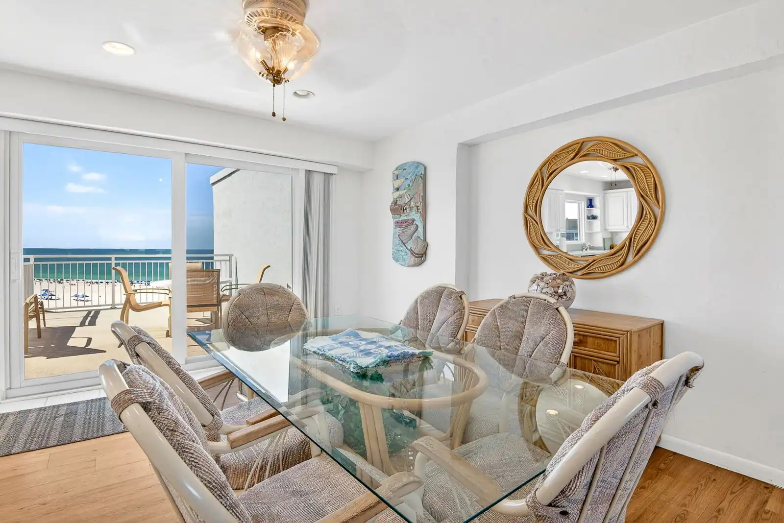 2BR Panoramic Views – Jamaica Royale Beachfront