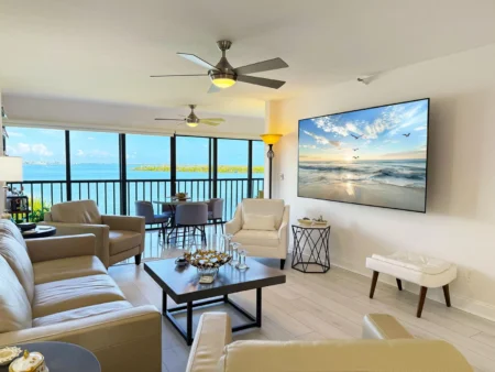 Sandpiper Key Endless Bay Views & Pool