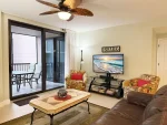 Stylish Gulf Condo - Walk to Beach, Pool & Dining