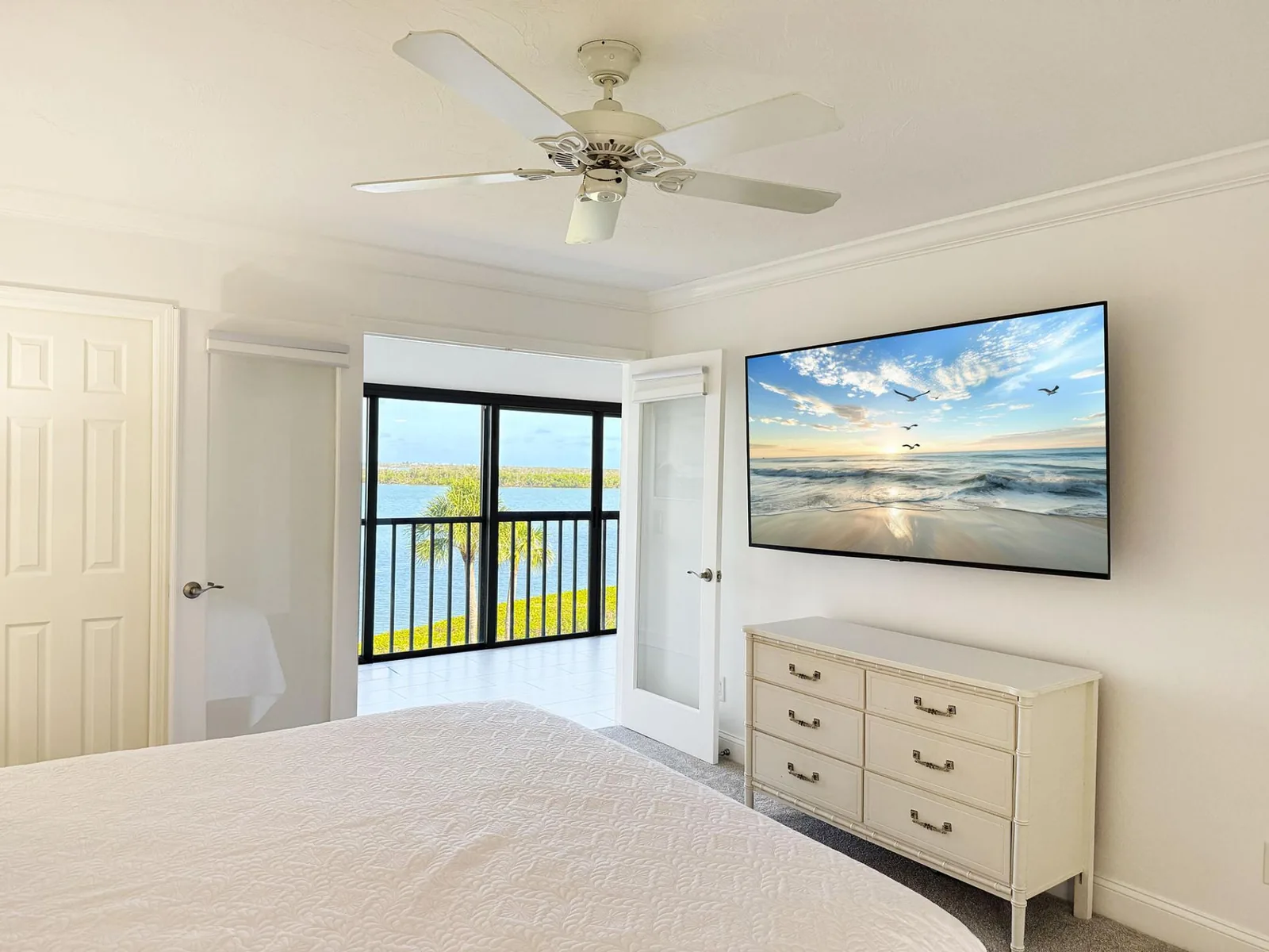 Sandpiper Key Waterfront Views & Pool