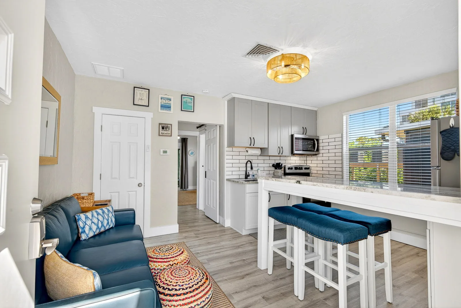 Direct Gulf Front – Venice Villas Coastal Chic
