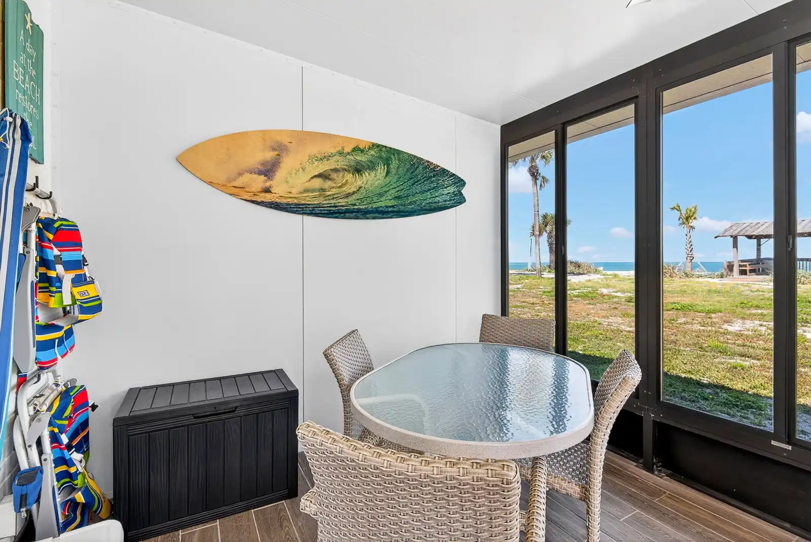 Direct Gulf Front – Venice Villas Coastal Chic