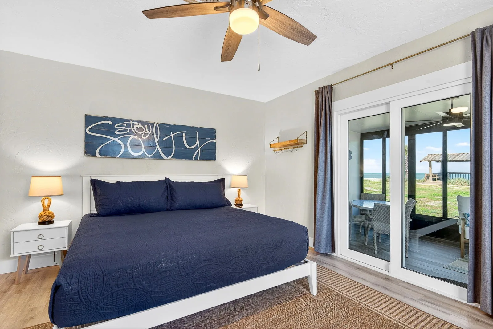 Direct Gulf Front – Venice Villas Coastal Chic