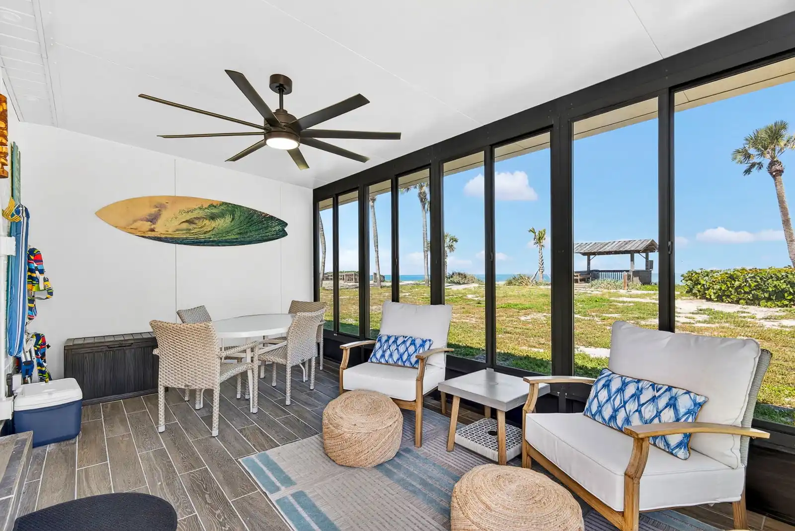 Direct Gulf Front – Venice Villas Coastal Chic