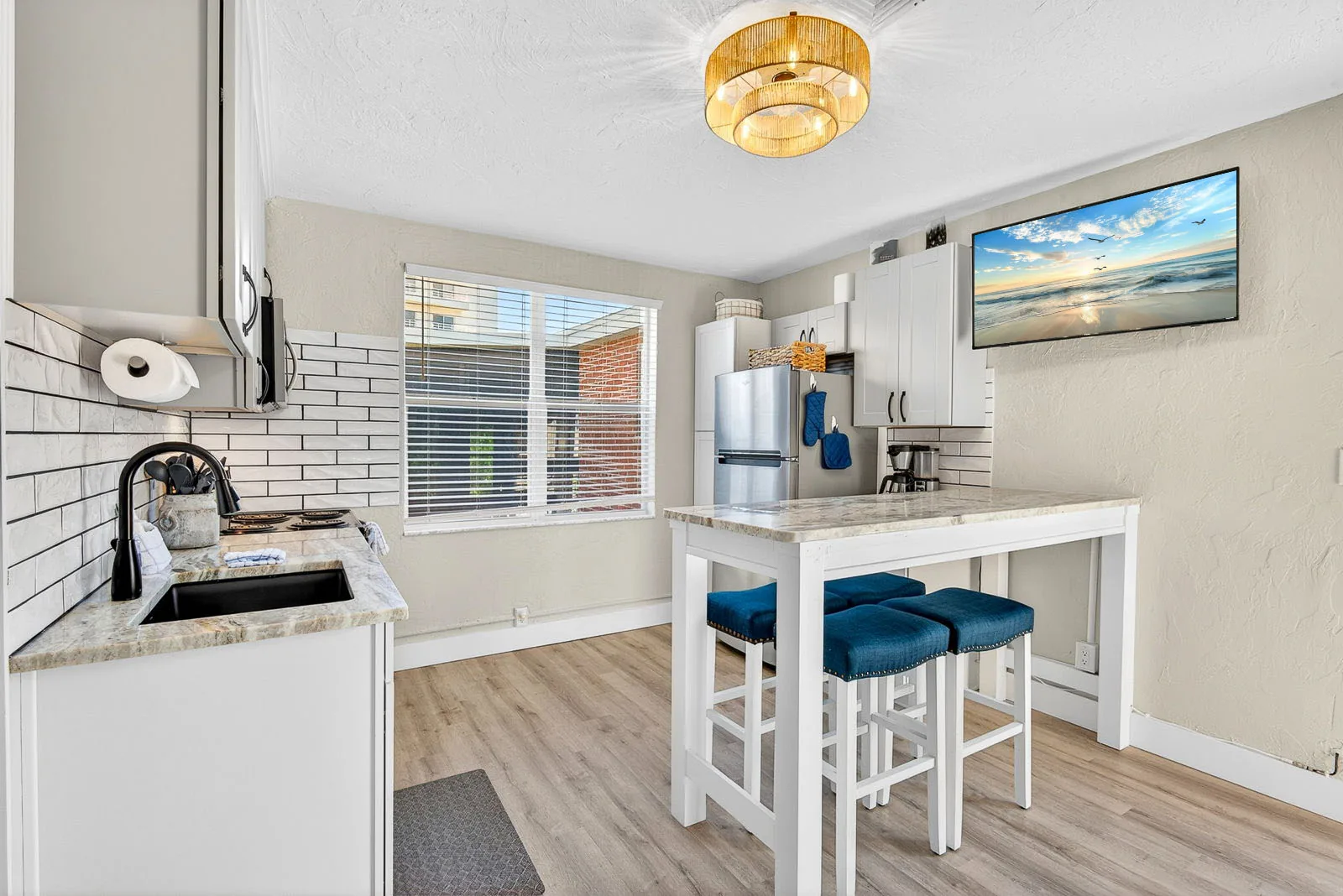 Direct Gulf Front – Venice Villas Coastal Chic