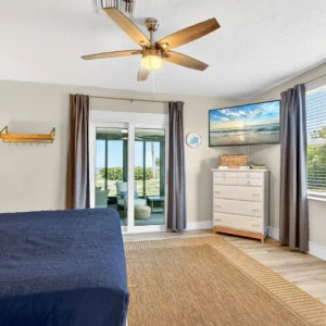 Direct Gulf Front – Venice Villas Coastal Chic