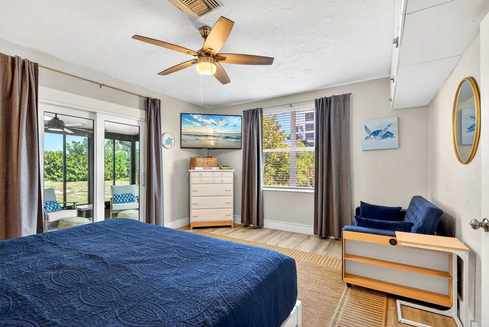Direct Gulf Front – Venice Villas Coastal Chic