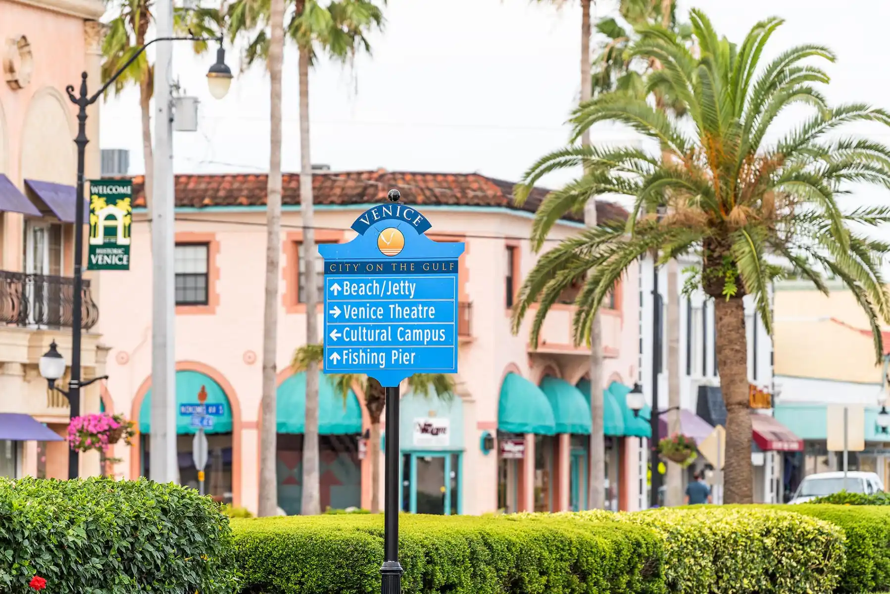 Direct Gulf Front – Venice Villas Coastal Chic