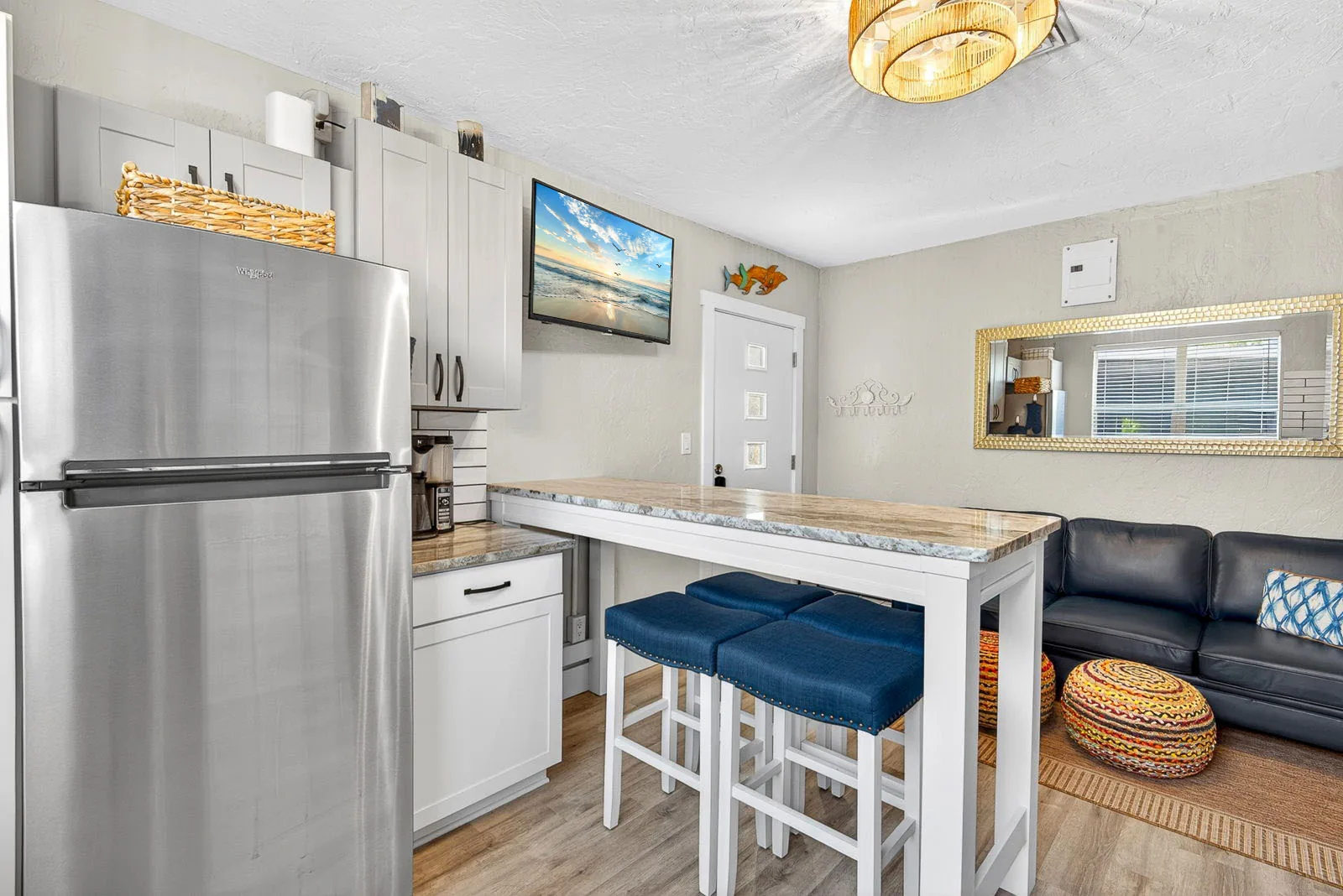 Direct Gulf Front – Venice Villas Coastal Chic