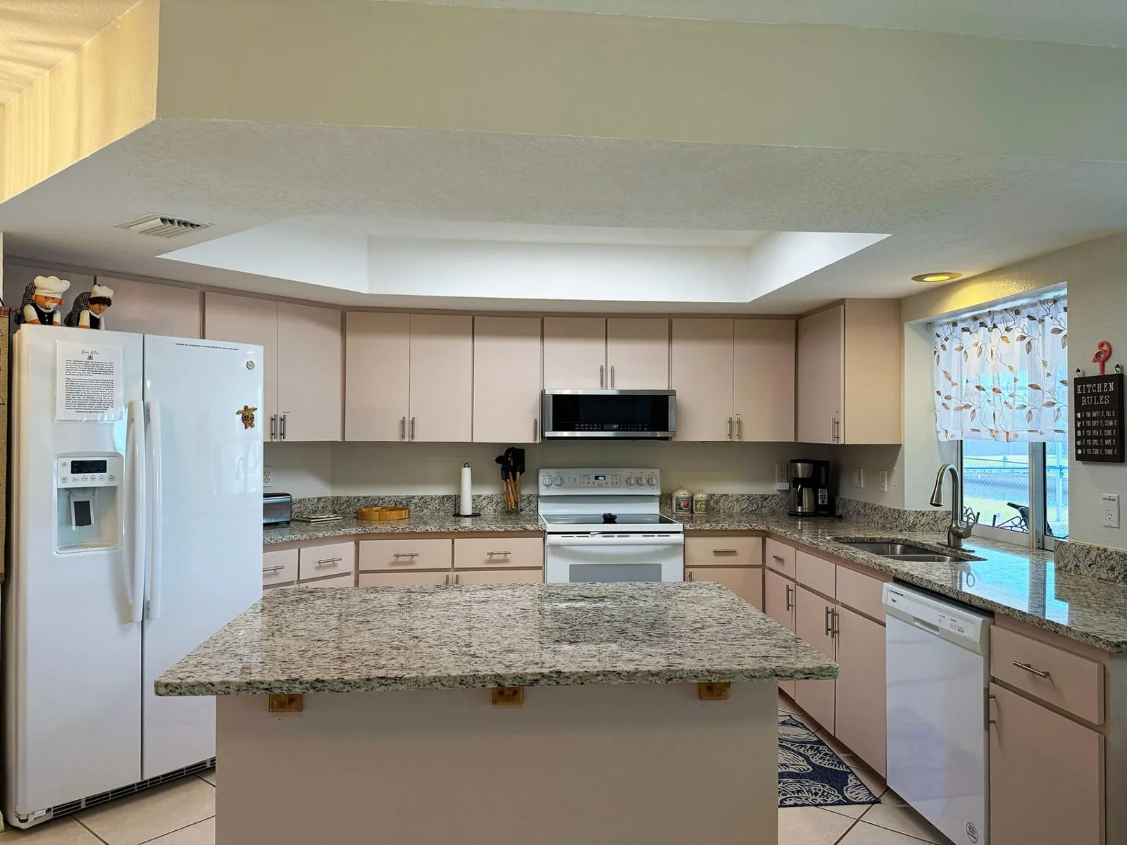 3BR Waterfront Pool Home Near Charlotte Beach