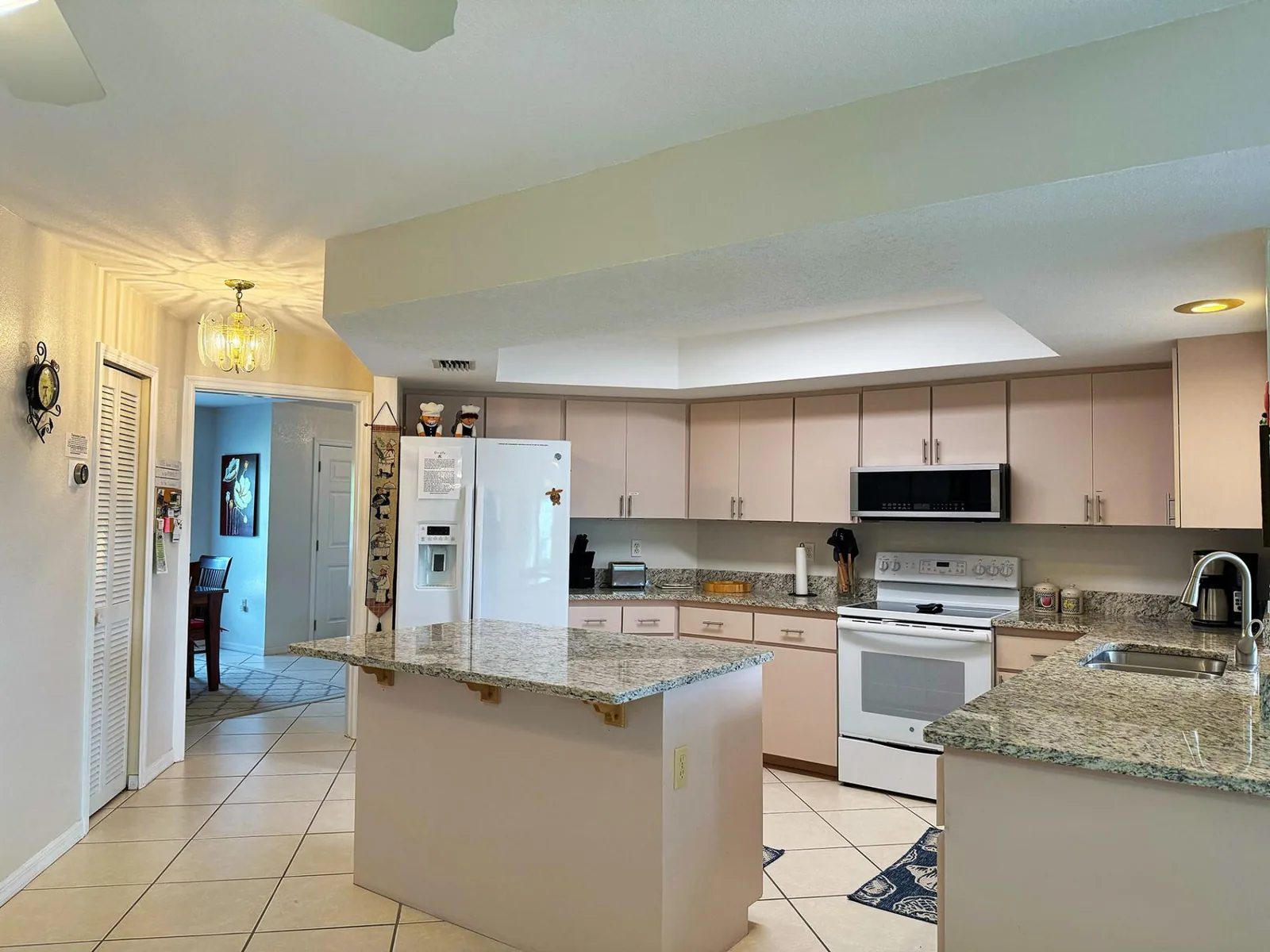 3BR Waterfront Pool Home Near Charlotte Beach