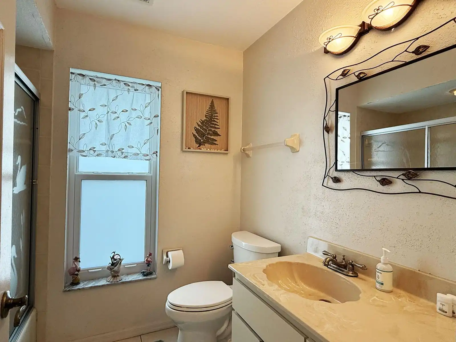3BR Waterfront Pool Home Near Charlotte Beach