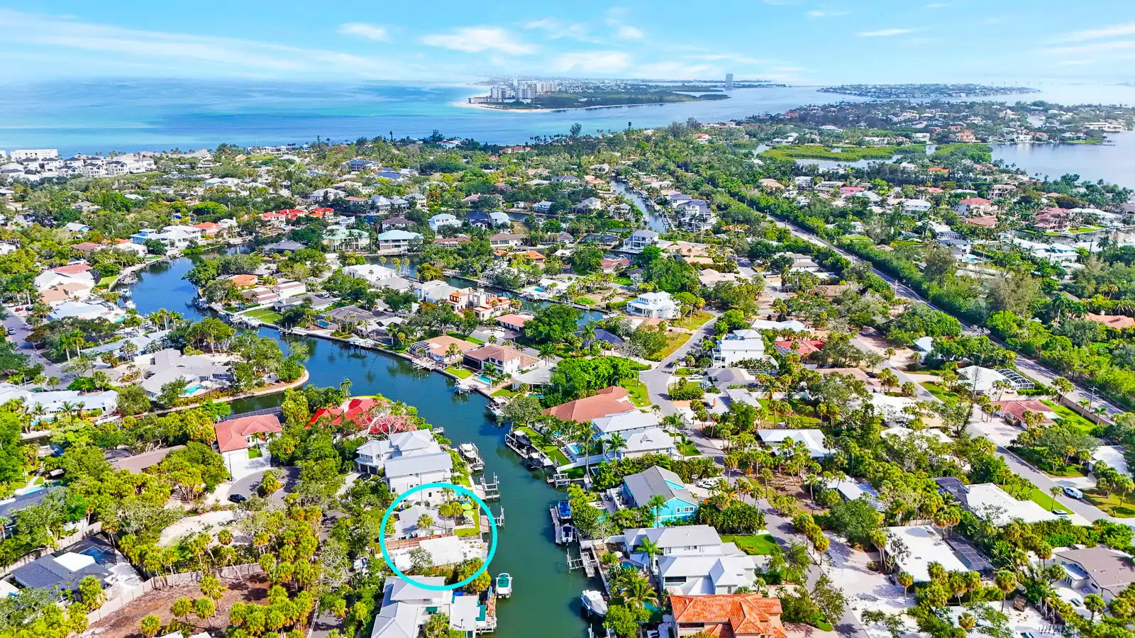 Peaceful Grand Canal Retreat on Siesta Key