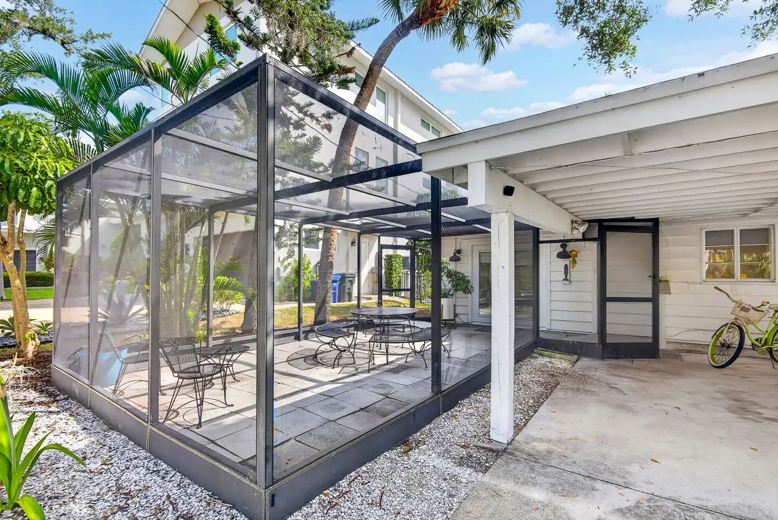 Peaceful Grand Canal Retreat on Siesta Key