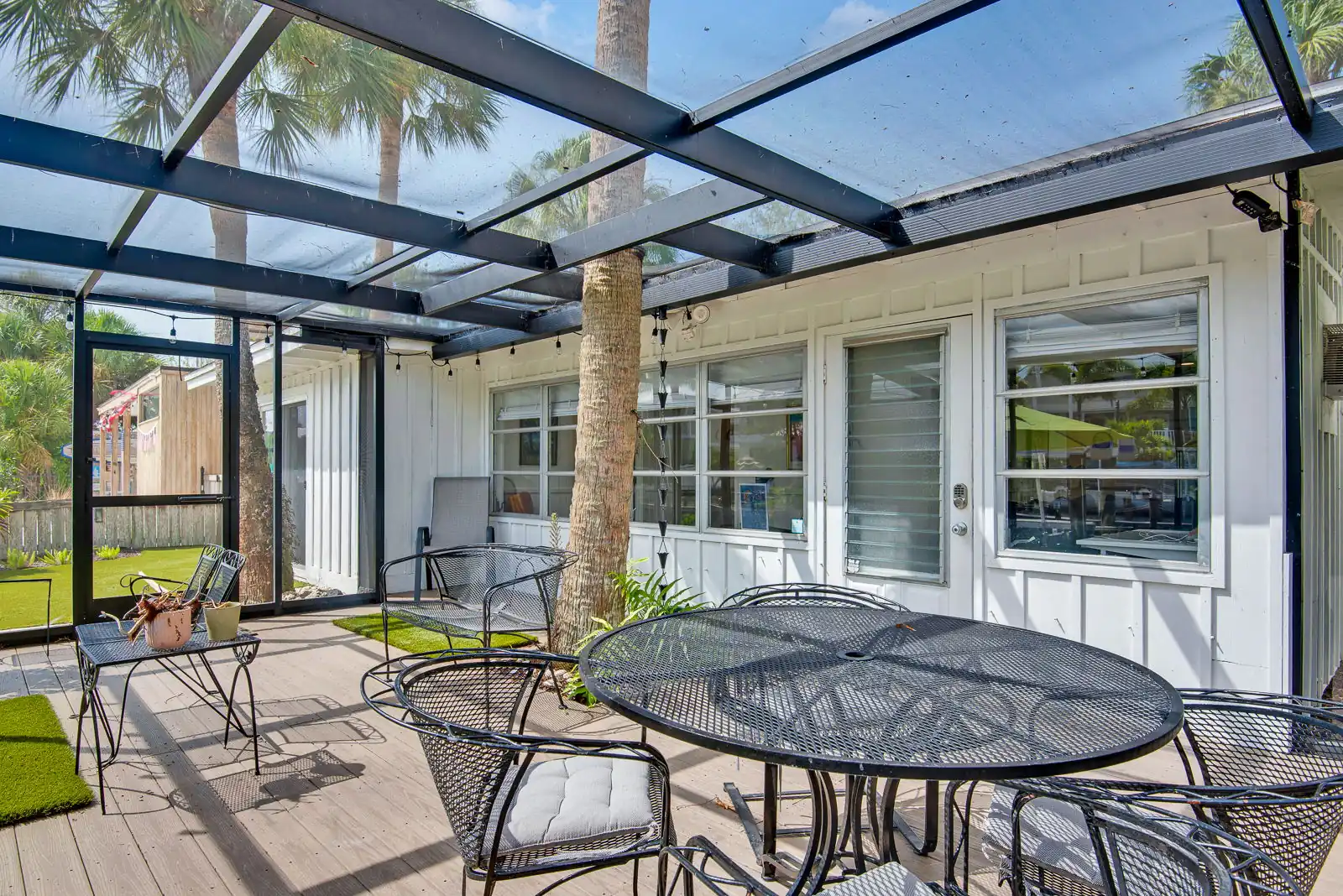 Peaceful Grand Canal Retreat on Siesta Key
