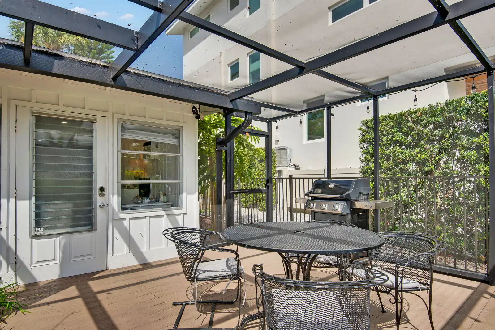 Peaceful Grand Canal Retreat on Siesta Key