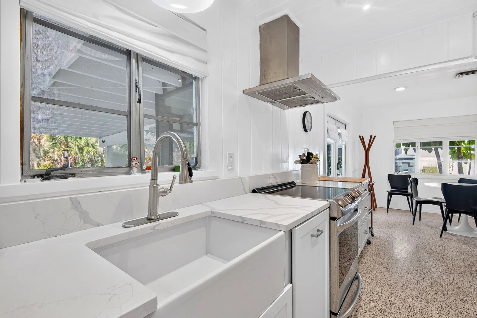 Peaceful Grand Canal Retreat on Siesta Key