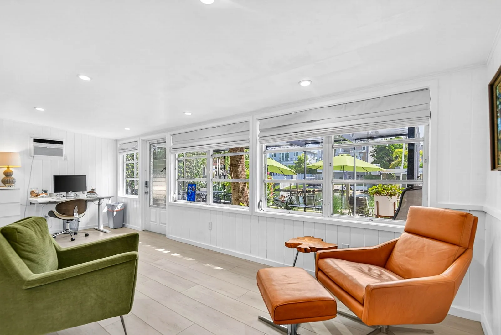 Peaceful Grand Canal Retreat on Siesta Key