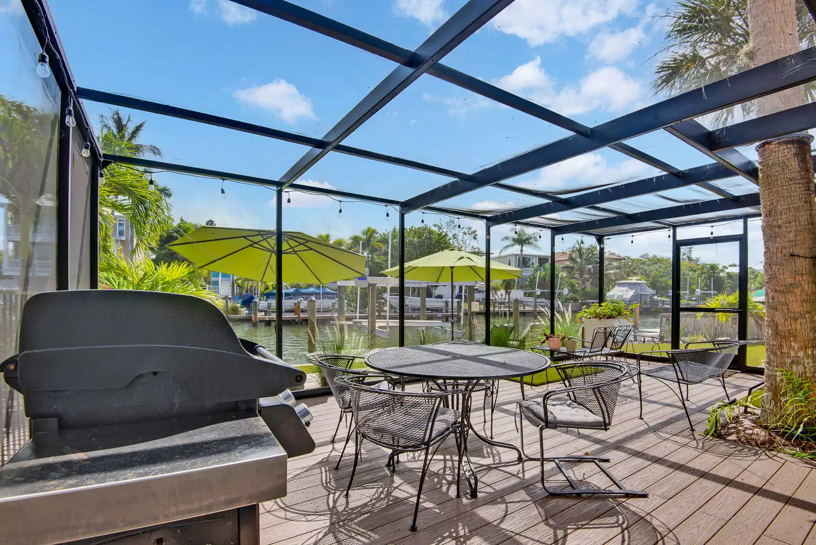 Peaceful Grand Canal Retreat on Siesta Key