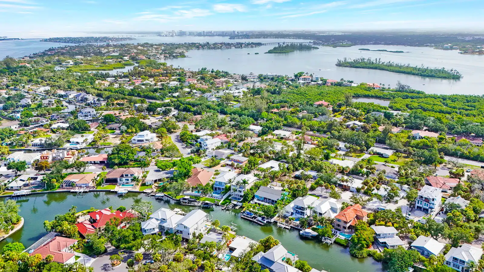 Peaceful Grand Canal Retreat on Siesta Key