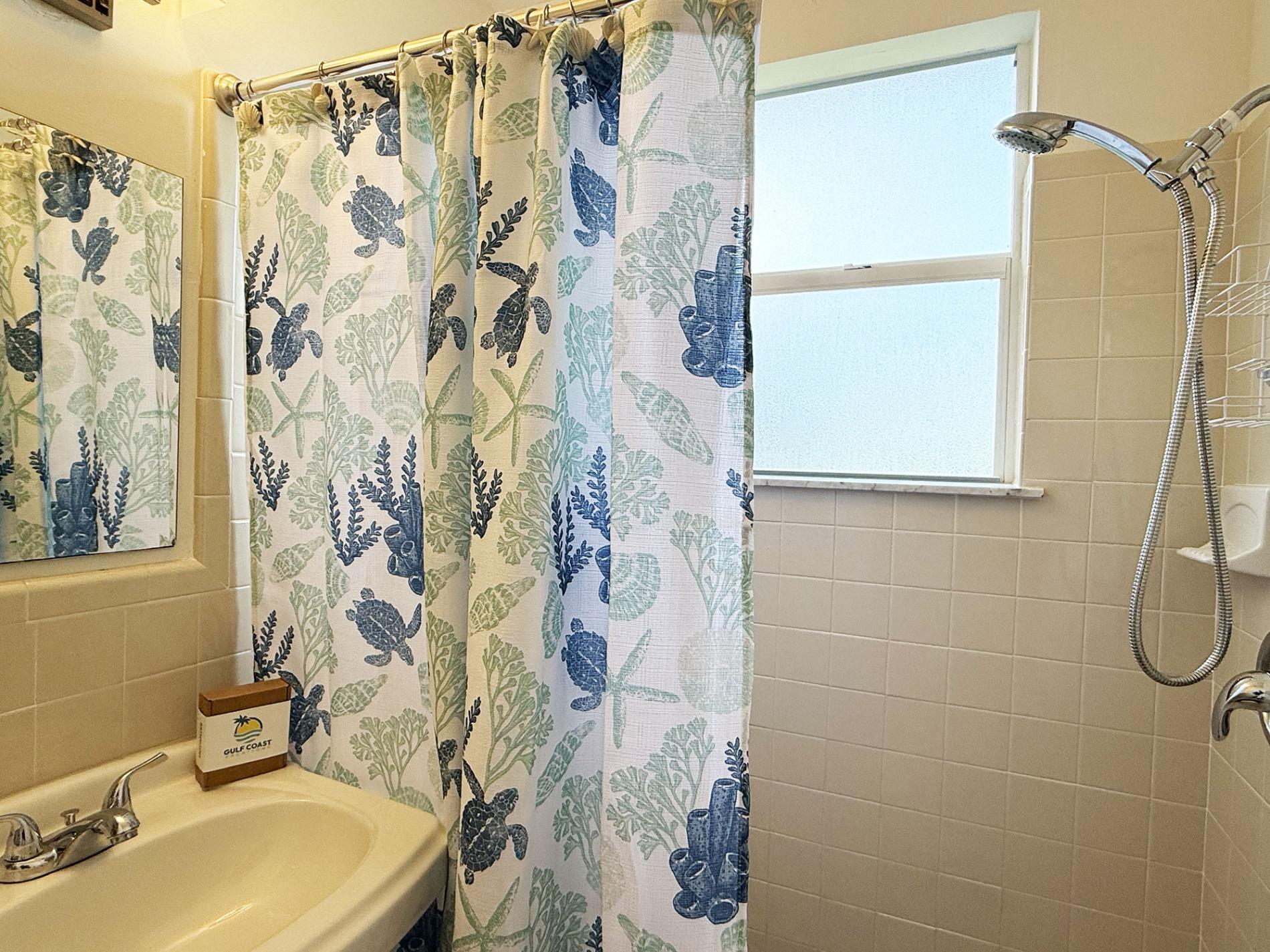 Venice Villas Corner 1BR – Steps to Beach