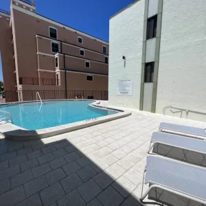 La Coquina 2BR – Beachfront w/ Pool & Views