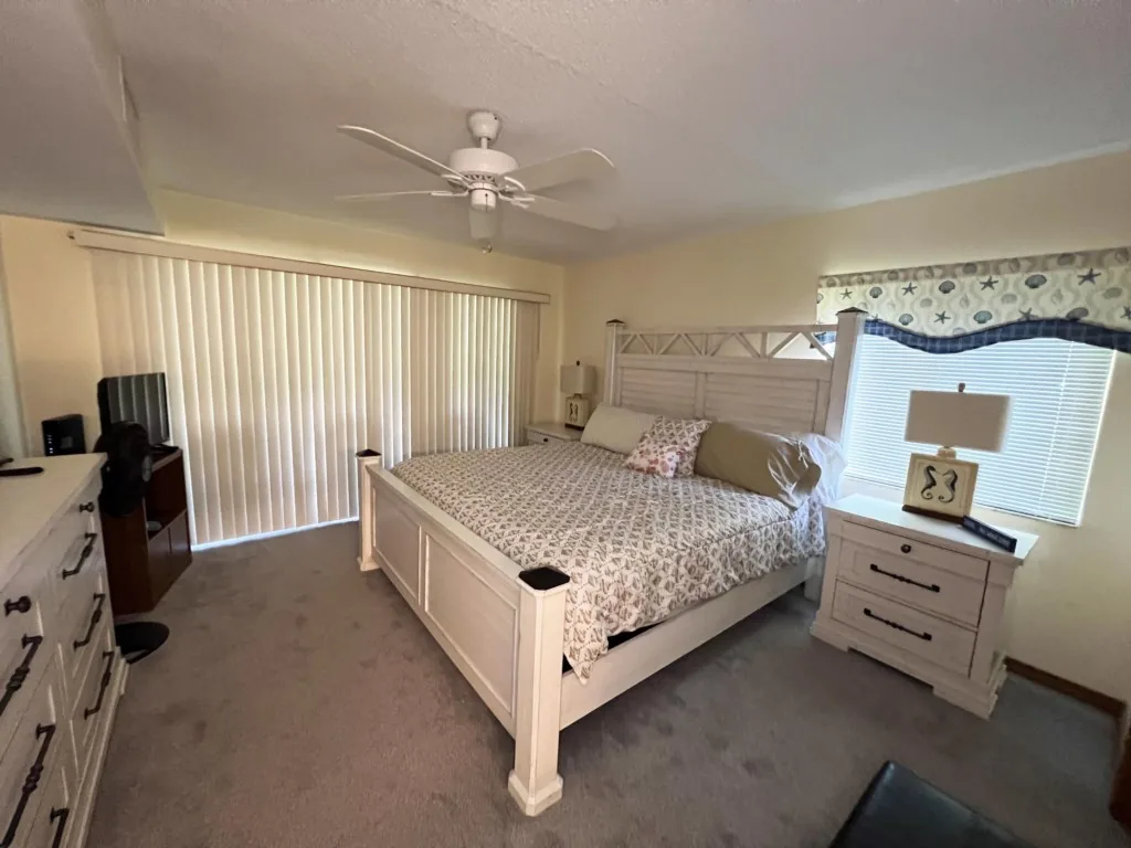 Lemon Bayview Villa - Heated Pool - Tennis - Dock
