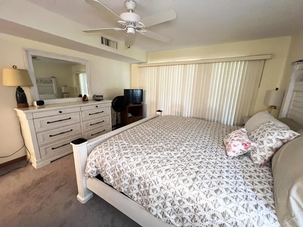 Lemon Bayview Villa - Heated Pool - Tennis - Dock