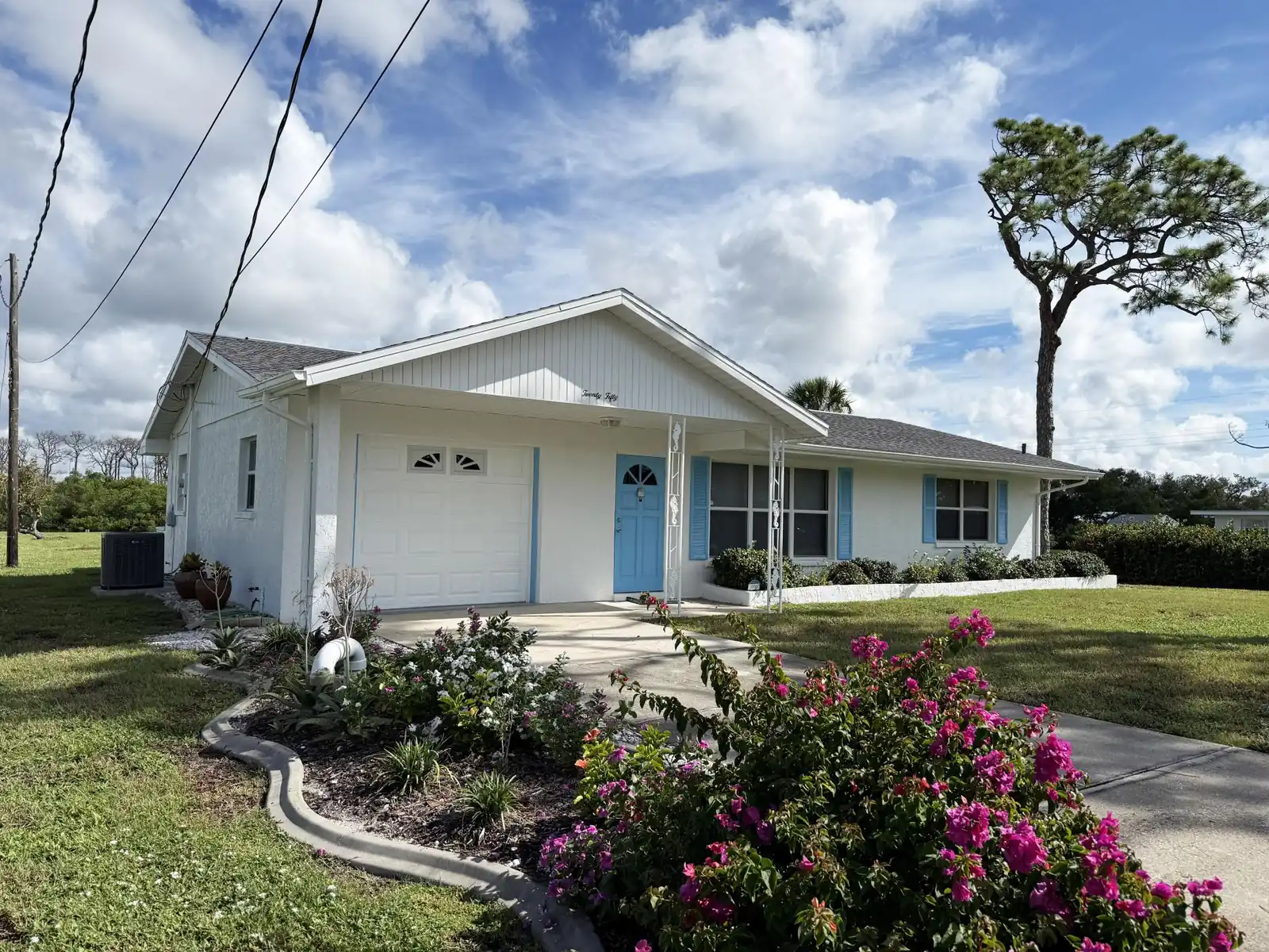 2BR on Oyster Creek – Boat Dock & Beach