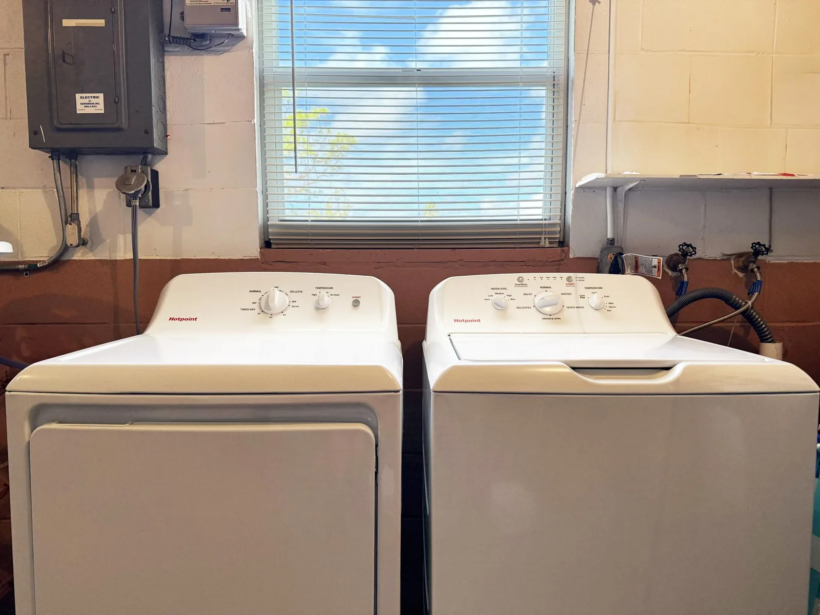 2BR on Oyster Creek – Boat Dock & Beach