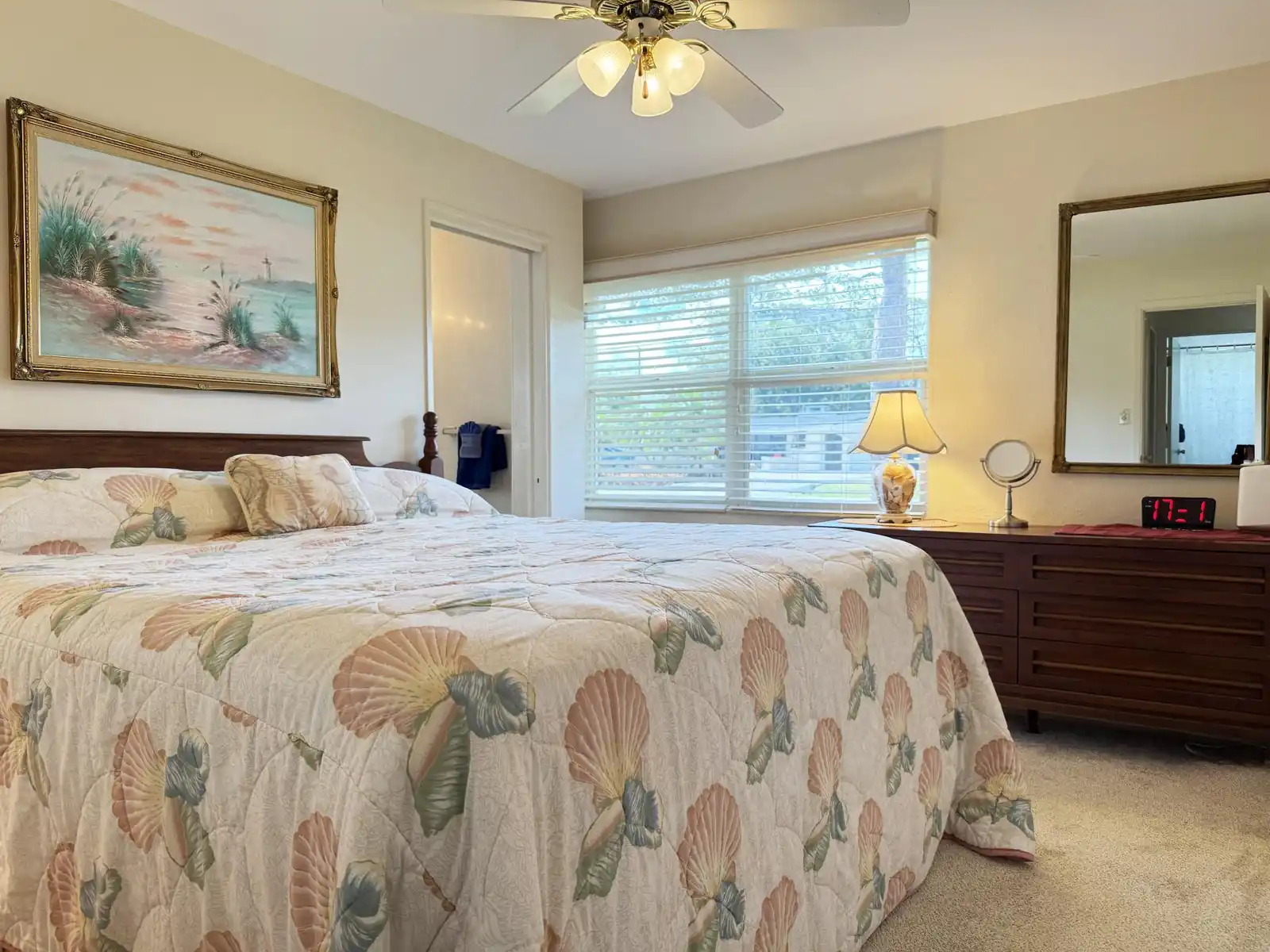 2BR on Oyster Creek – Boat Dock & Beach