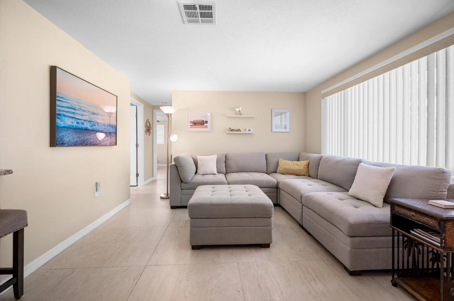 Waterfront 3BR – Pool, Dock, Kayaks & Beach
