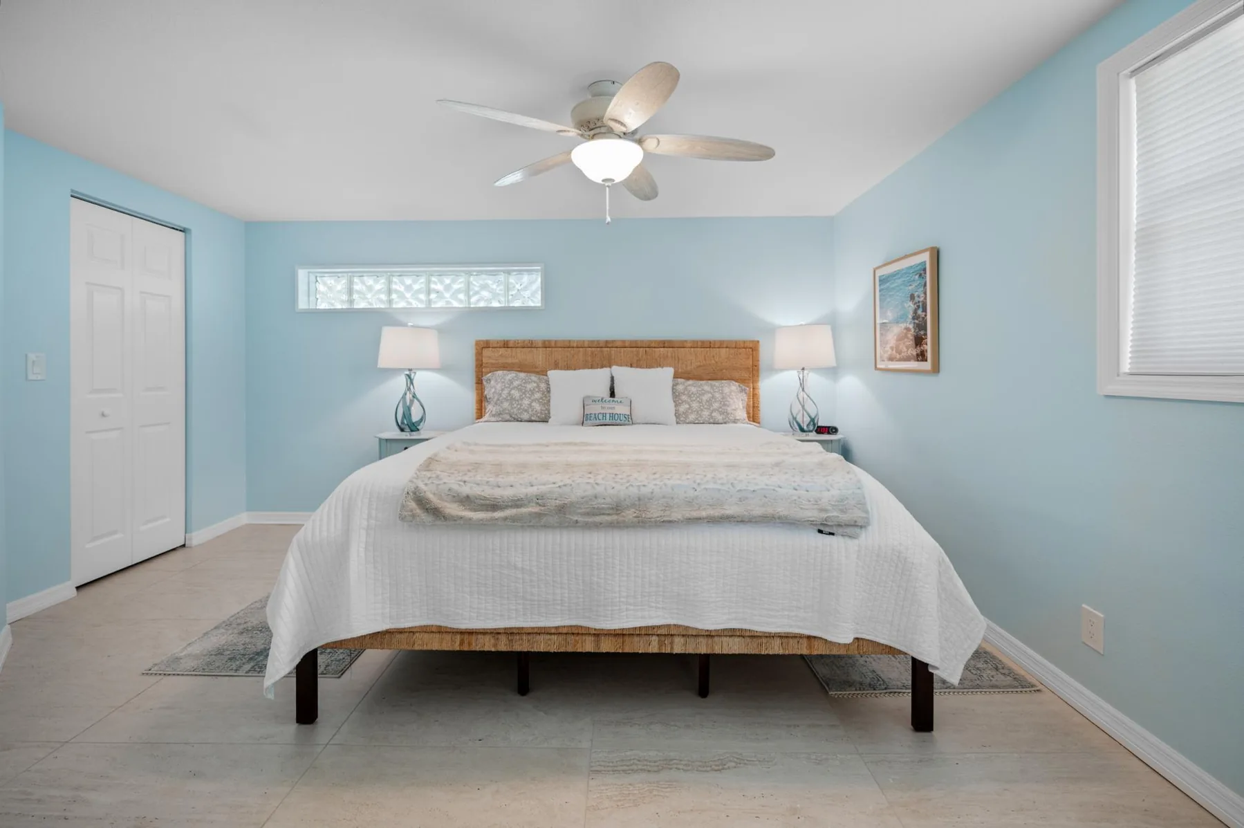 Waterfront 3BR – Pool, Dock, Kayaks & Beach
