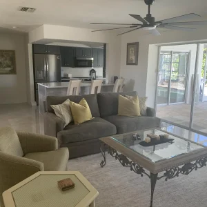 Charming 2BR Pool Home Near Manasota Key