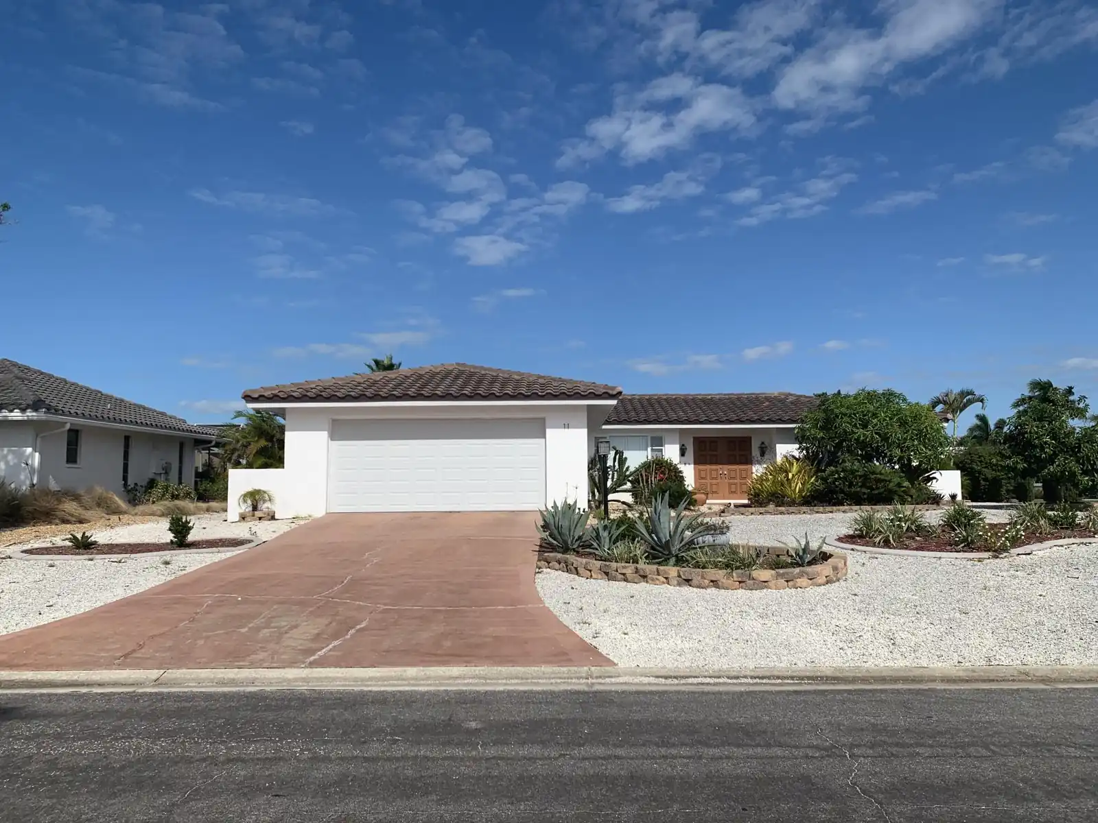 Charming 2BR Pool Home Near Manasota Key
